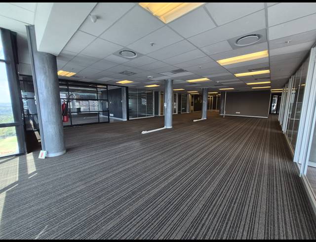 492M² OFFICE TO LET IN SANDTON CENTRAL